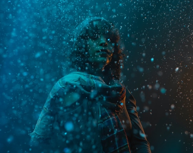 „Farbspiele in Blumen, Landschaften und Meer“ von Konrad Lindner neu erschienen