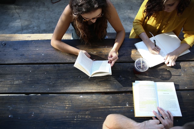 Alle gegen einen? Die Shortlist zum Buchpreis ist da